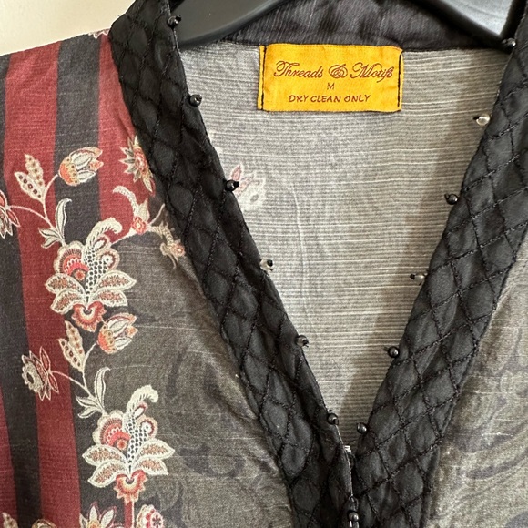 Pakistani Designer Printed Kurti - Picture 3 of 5